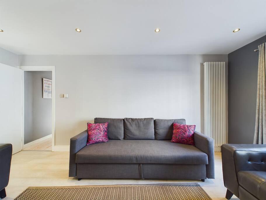Donegall Sq Apt At City Gate, Belfast City Centre Exterior photo